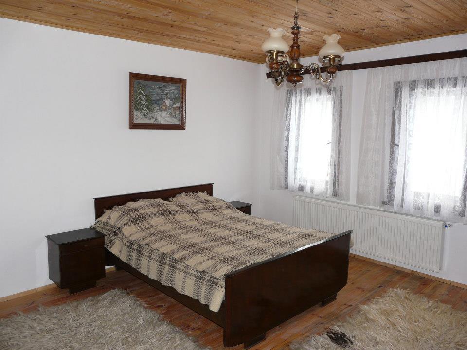 Staroto Shkolo House - Rooms For Guests Subotkovtsi Værelse billede